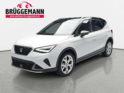 Neu Seat Arona FR 116 PS (85 kW) 2025 Nevada weiß/midnight black SUV