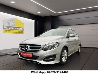 Usata Mercedes B180 122 CV (89 kW) 2016 Argento Monovolume