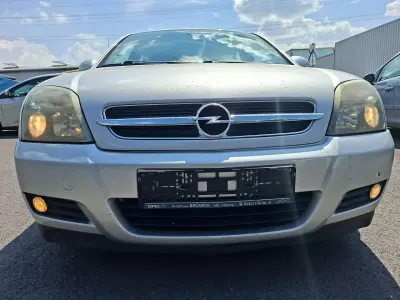 Gebraucht Opel Vectra GTS 101 PS (74 kW) 2005 Silber Limousine