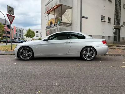 Gebraucht BMW 330 Cabriolet 231 PS (169 kW) 2008 Silber Cabrio
