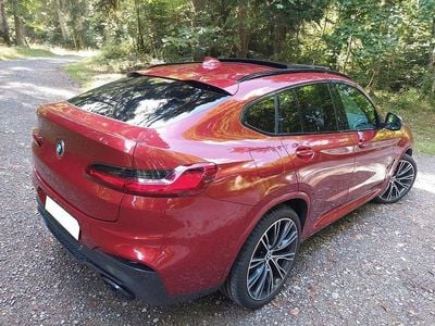 Rot Gebraucht 2018 BMW X4 Performance SUV | 31.900 € (Guter Preis)