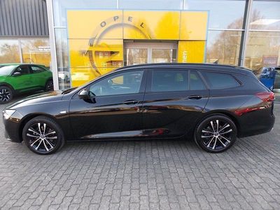 Onyx schwarz Gebraucht 2021 Opel Insignia Ultimate Kombi | 22.990 € (Etwas zu teuer)