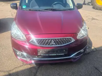 Gebraucht Mitsubishi Space Star 71 PS (52 kW) 2017 Violett Kleinwagen