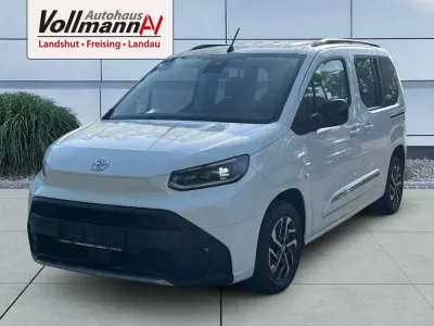 Gebraucht Toyota Proace Verso City 110 PS (80 kW) 2024 Weiß Kombi