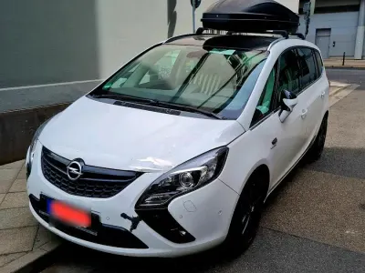 Gebraucht Opel Zafira 165 PS (121 kW) 2014 Weiß Van / Kleinbus