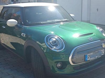 Gebraucht Mini Cooper SE 135 kW (184 PS) 2021 Grün Kleinwagen
