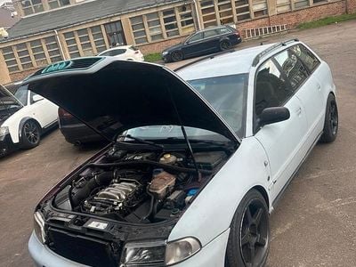 Second-hand Audi A4 150 CP (110 kW) 1996 Gri Break