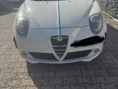 Gebraucht Alfa Romeo Giulietta 170 PS (125 kW) 2011 Weiß Kleinwagen