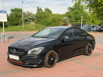 Gebraucht Mercedes CLA180 AMG 122 PS (89 kW) 2015 Schwarz Limousine