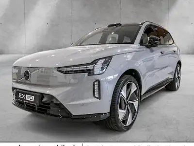 Usata Volvo EX90 Ultra 335 kW (456 CV) 2025 Grigio SUV