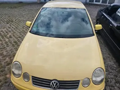 Gebraucht VW Polo 79 PS (58 kW) 2002 Gelb Kleinwagen