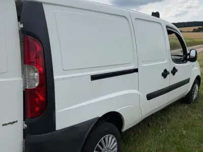 Gebraucht Fiat Doblò Dynamic 102 PS (75 kW) 2009 Weiß Van / Kleinbus