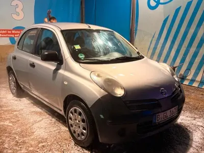 Gebraucht Nissan Micra 80 PS (58 kW) 2010 Silber Kleinwagen
