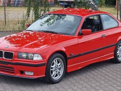 gebraucht BMW 318 E36 is M-Paket | Hellrot | Rostfrei | Sammler