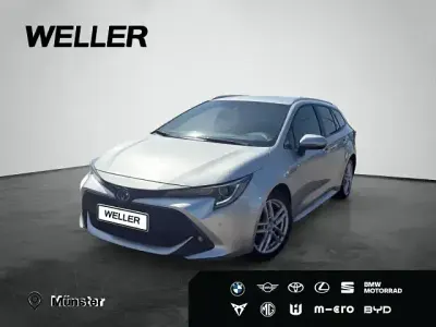 Second-hand Toyota Corolla Team 184 CP (135 kW) 2021 Argintiu Break