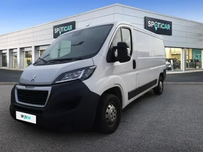 Gebraucht Peugeot Boxer 140 PS (102 kW) 2023 Weiß Van