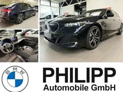 Nuova BMW 530e Comfort Edition 299 CV (219 kW) 2026 Nero Berlina