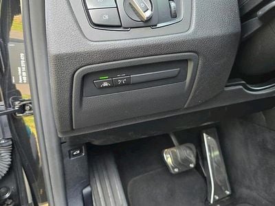 Gebraucht BMW 325 215 PS (158 kW) 2016 Schwarz Kombi