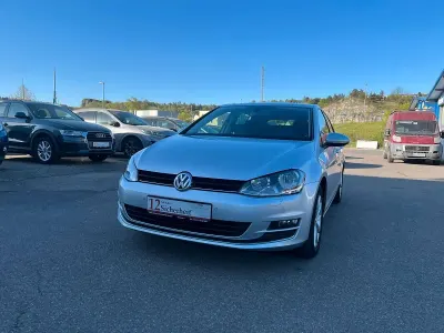Gebraucht VW Golf VII LOUNGE 125 PS (91 kW) 2015 Silber Limousine