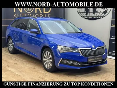 Gebraucht Skoda Superb Ambition 218 PS (160 kW) 2021 Energyblau Kombi