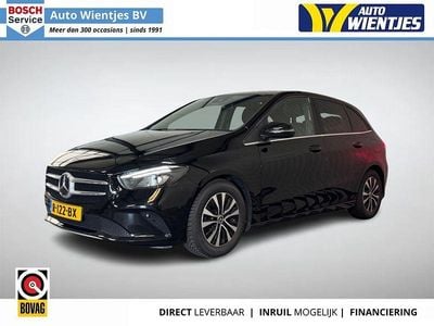 Gebraucht Mercedes B180 Business 136 PS (100 kW) 2022 Schwarz Van / Kleinbus