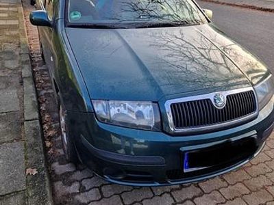 Grün Gebraucht 2007 Skoda Fabia Kombi | 2.700 € (Teuer)