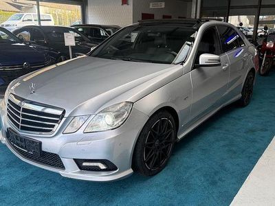 Usata Mercedes E350 231 CV (169 kW) 2009 Argento Berlina