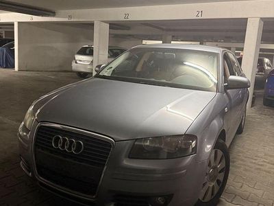 Gebraucht Audi A3 Attraction 116 PS (85 kW) 2004 Kleinwagen