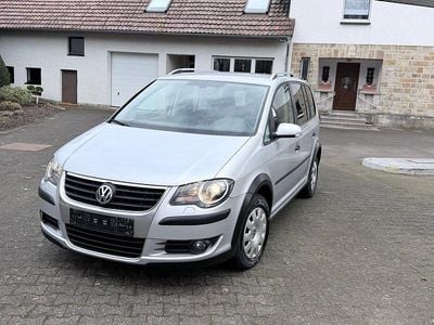 Silber Gebraucht 2008 VW Touran Cross Van / Kleinbus | 4.500 € (Guter Preis)