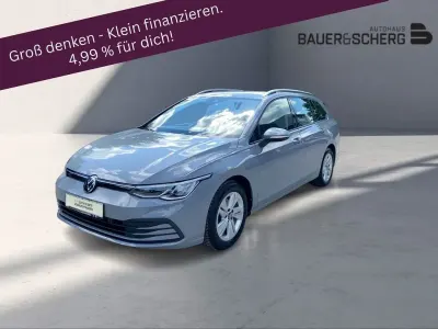 Gebraucht VW Golf VIII Life 110 PS (80 kW) 2021 Mondsteingrau Kombi