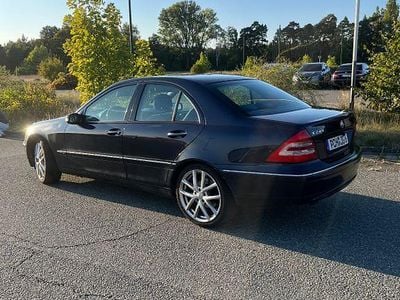 Mercedes C240
