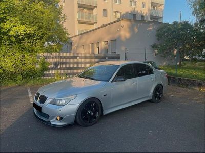 Usata BMW 530 231 CV (169 kW) 2007 Argento Berlina