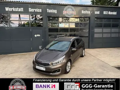 Gebraucht Kia Ceed Sportswagon 135 PS (99 kW) 2017 Sand track Kombi