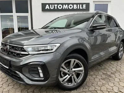Gebraucht VW T-Roc R-line 150 PS (110 kW) 2025 Indiumgrau metallic SUV
