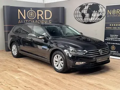 Gebraucht VW Passat Conceptline 122 PS (89 kW) 2023 Deep black perleffek (metallic) Kombi