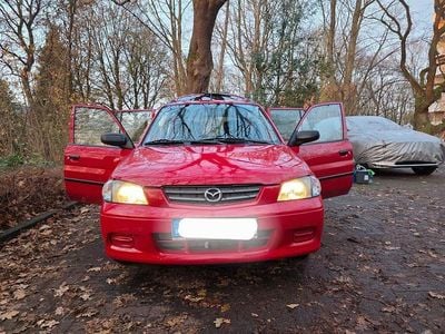 Rot Gebraucht 2002 Mazda Demio Comfort Kleinwagen | 2.950 € (Etwas zu teuer)
