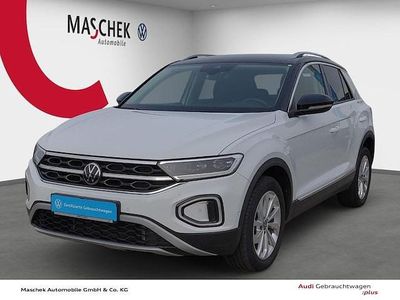 Gebraucht VW T-Roc Style 110 PS (80 kW) 2023 Pure white schwarz SUV