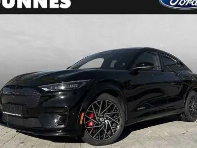 Second-hand Ford Mustang Mach-E GT 358 kW (487 CP) 2022 Negru SUV