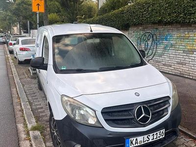 Mercedes Citan 109