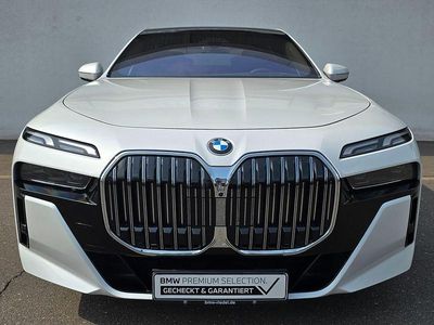 Second-hand BMW 740 M Sport 299 CP (219 kW) 2025 Alb Berlinǎ