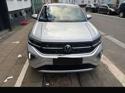 Gebraucht VW T-Cross R-line 150 PS (110 kW) 2024 Silber SUV