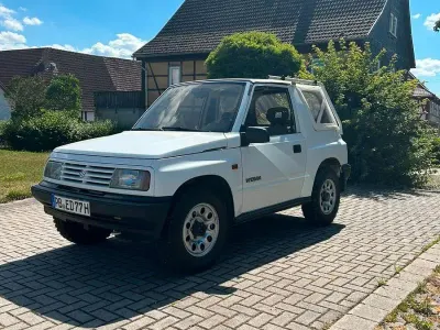Gebraucht Suzuki Vitara 80 PS (58 kW) 1992 Weiß Cabrio