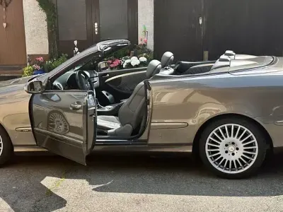 Gebraucht Mercedes CLK320 Edition 224 PS (164 kW) 2008 Cabrio