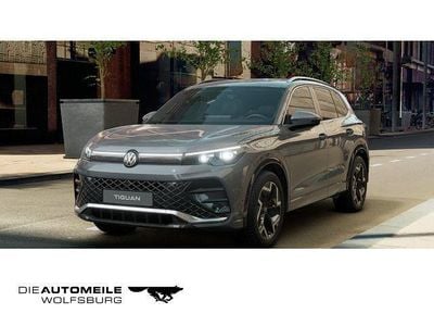 Ny VW Tiguan R-line 150 HK (110 kW) 2025 Blå SUV