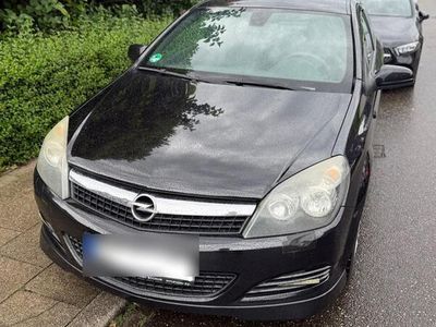 Opel Astra GTC