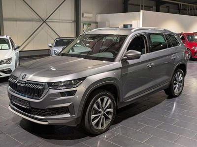 Grau Gebraucht 2022 Skoda Kodiaq Tour SUV | 33.900 € (Fairer Preis)