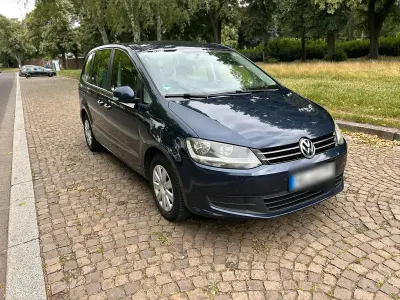 Gebraucht VW Sharan 140 PS (102 kW) 2010 Blau Van / Kleinbus