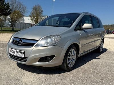 Usata Opel Zafira Innovation 125 CV (91 kW) 2010 Grigio Monovolume