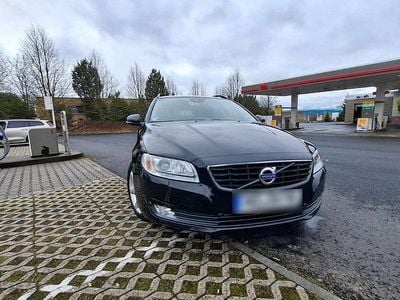 Gebraucht Volvo V70 Linje Svart 150 PS (110 kW) 2016 Schwarz Kombi