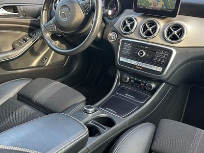 Usata Mercedes GLA220 Urban 170 CV (125 kW) 2019 Nero SUV